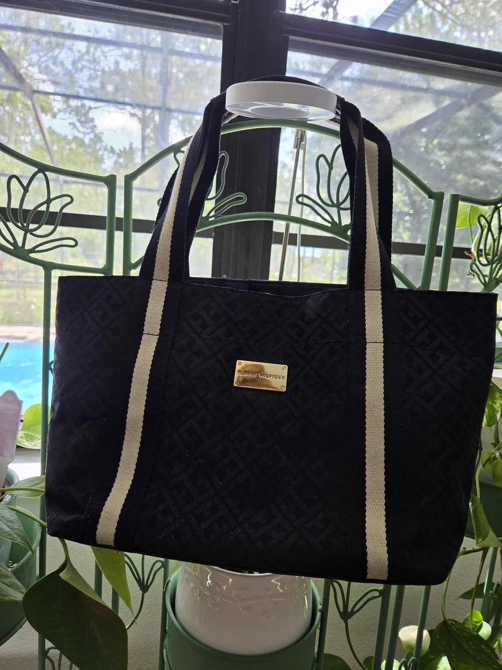 Tommy Hilfiger Navy Tote Bag with Contrast Straps - Picture 2 of 16